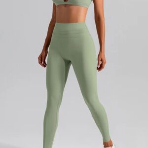 Women's Sage Green High-Waisted Leggings